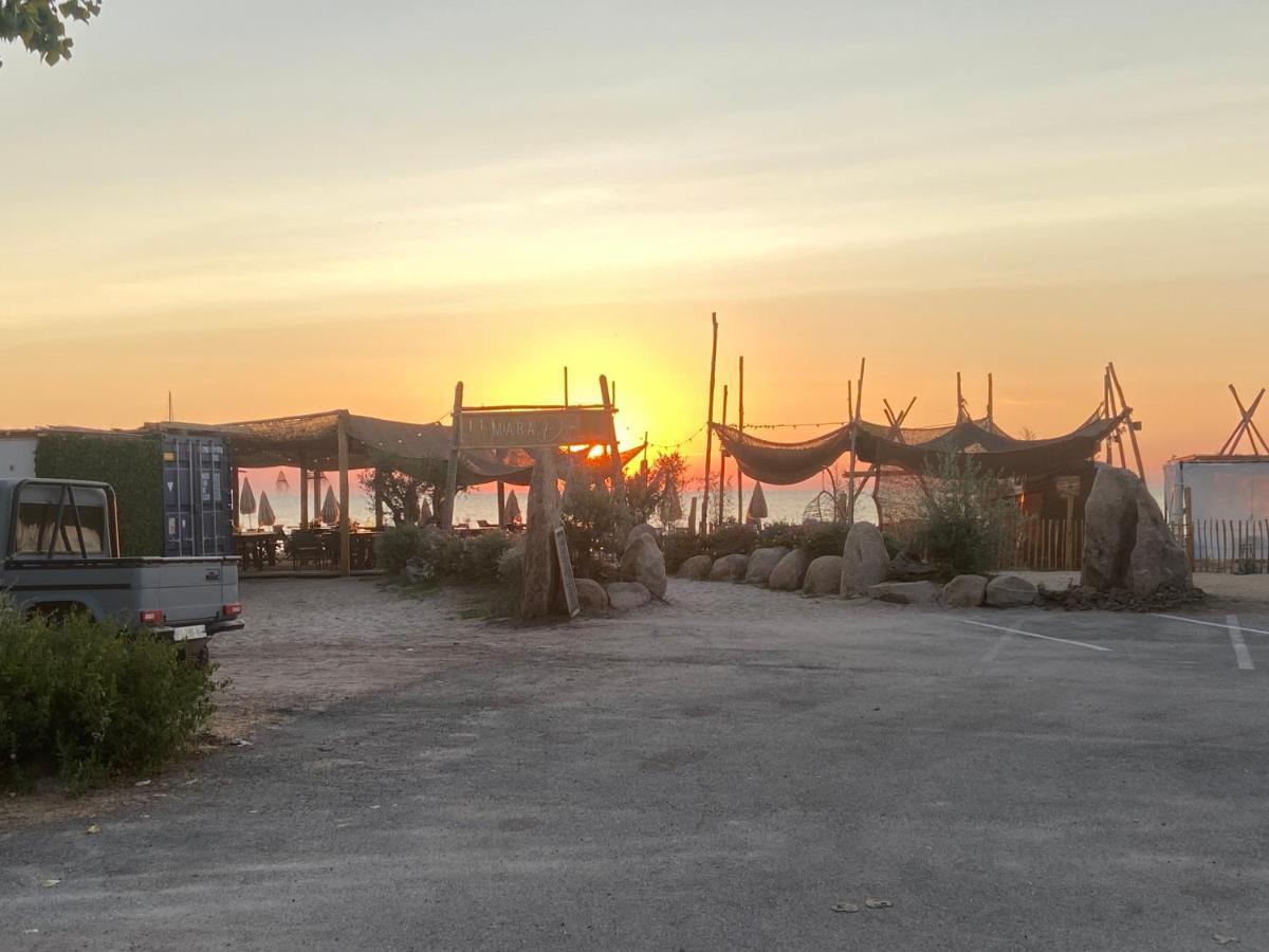 Les Lodges De La Plage U Dragulinu ساري سولينزارا المظهر الخارجي الصورة